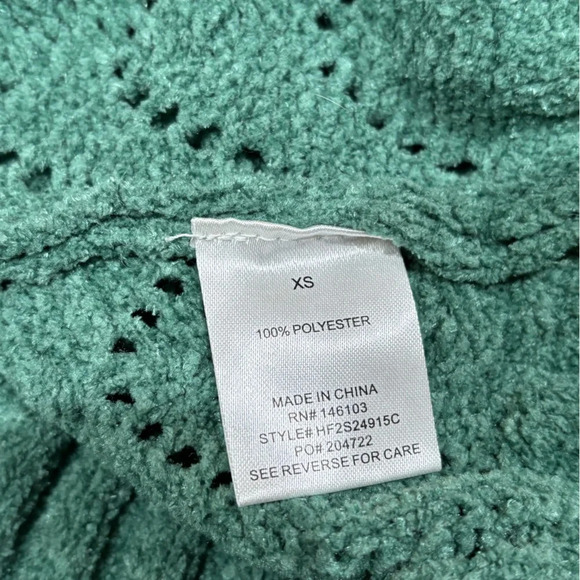 Hippie Rose Knit velour Crop Top - Picture 3 of 4